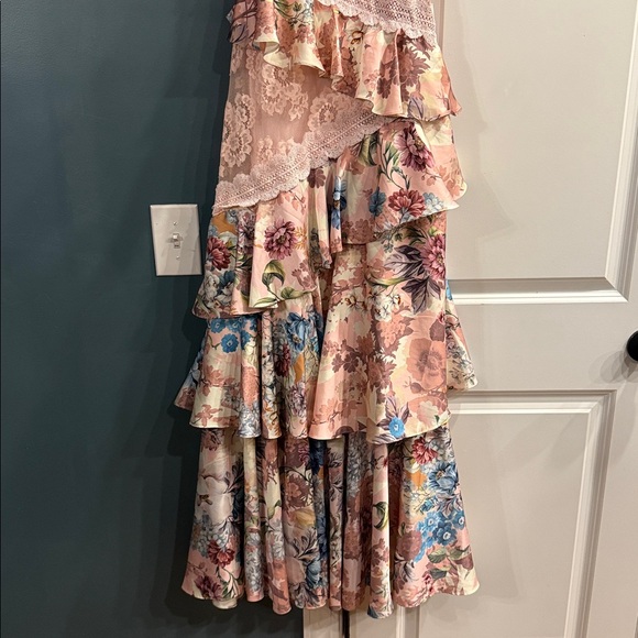 BHLDN Elora Sleeveless V-Neck Ruffle Lace Midi Dress - Picture 4 of 8